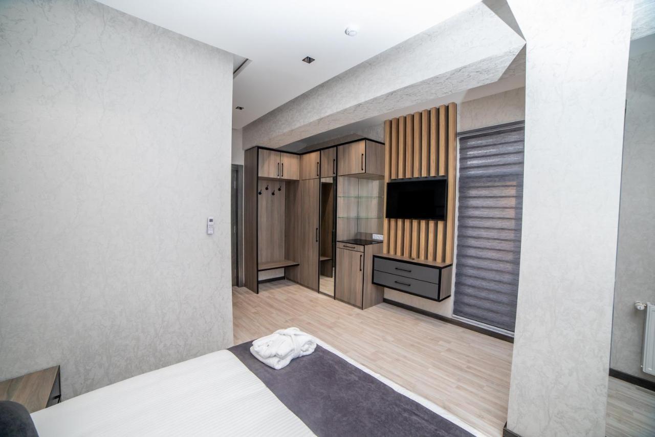 Hotel New York Taszkent Zewnętrze zdjęcie