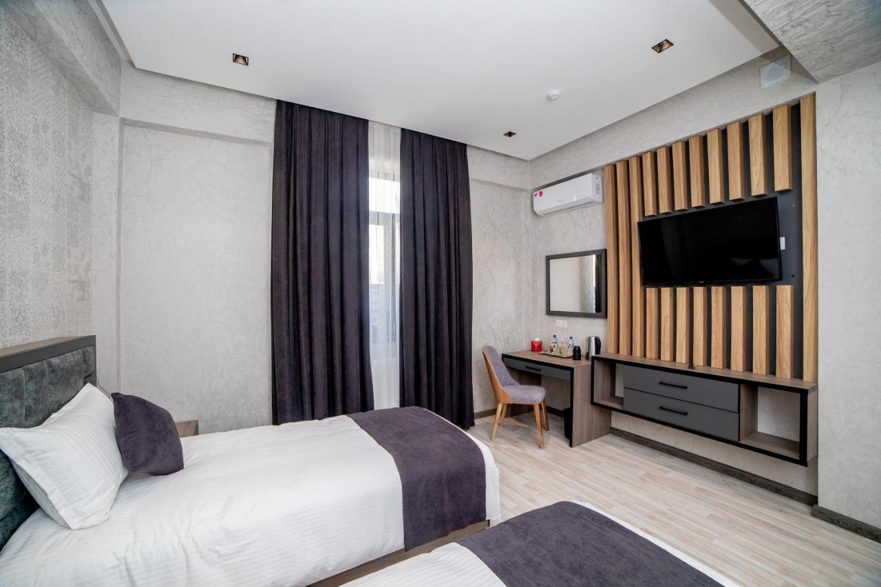 Hotel New York Taszkent Zewnętrze zdjęcie