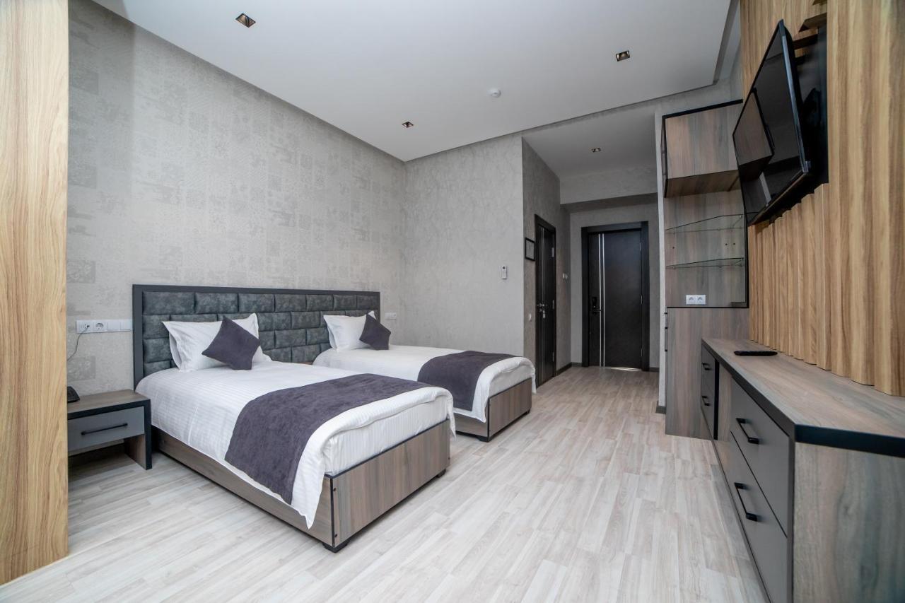 Hotel New York Taszkent Zewnętrze zdjęcie
