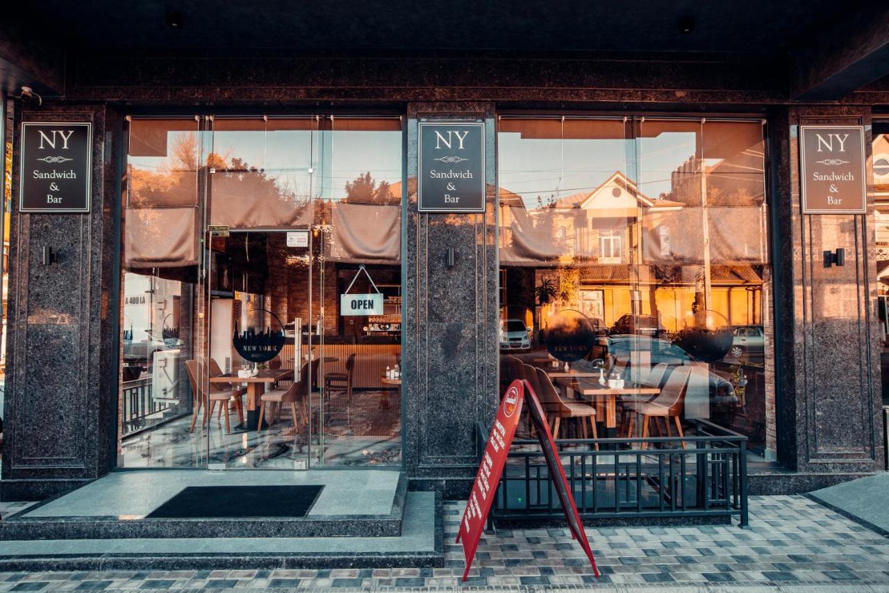 Hotel New York Taszkent Zewnętrze zdjęcie